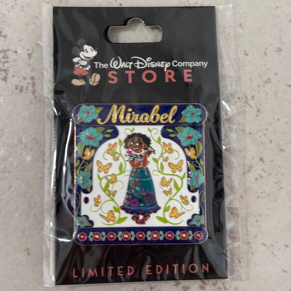 Disney 2025 Destination D23 TWDCS DEC LE 300 Encanto Tile Pin Mirabel Madrigal - Picture 1 of 2
